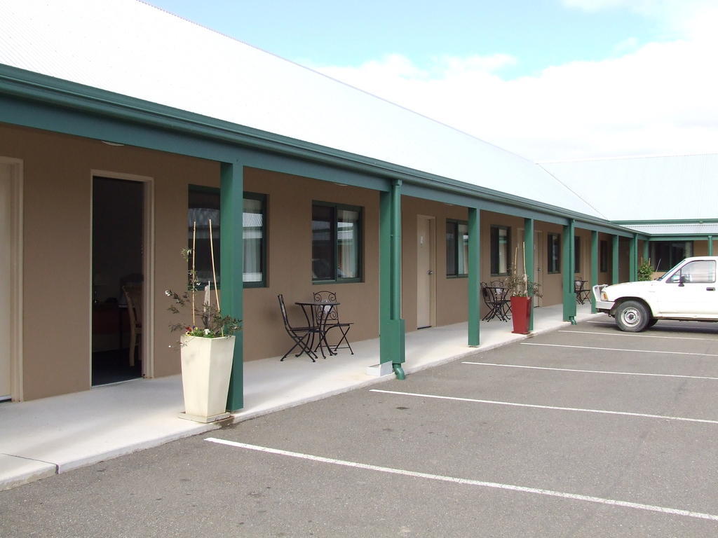 The Bakehouse Motel Goulburn Exteriér fotografie
